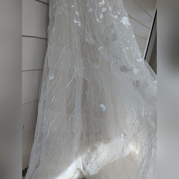 New! Darryl Jagga Hannah A-Line Floral Applique Wedding Dress Embellished Belt - Picture 8 of 16